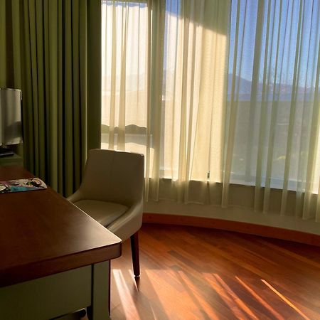 Hotel Santacroce Meeting Сульмона Номер фото