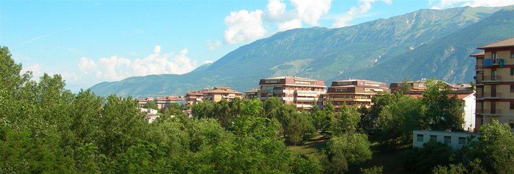 Hotel Santacroce Meeting Сульмона Экстерьер фото