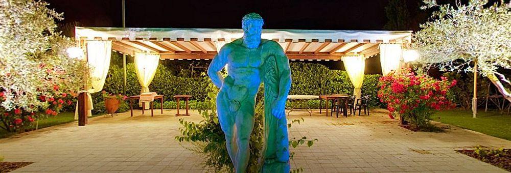 Hotel Santacroce Meeting Сульмона Экстерьер фото